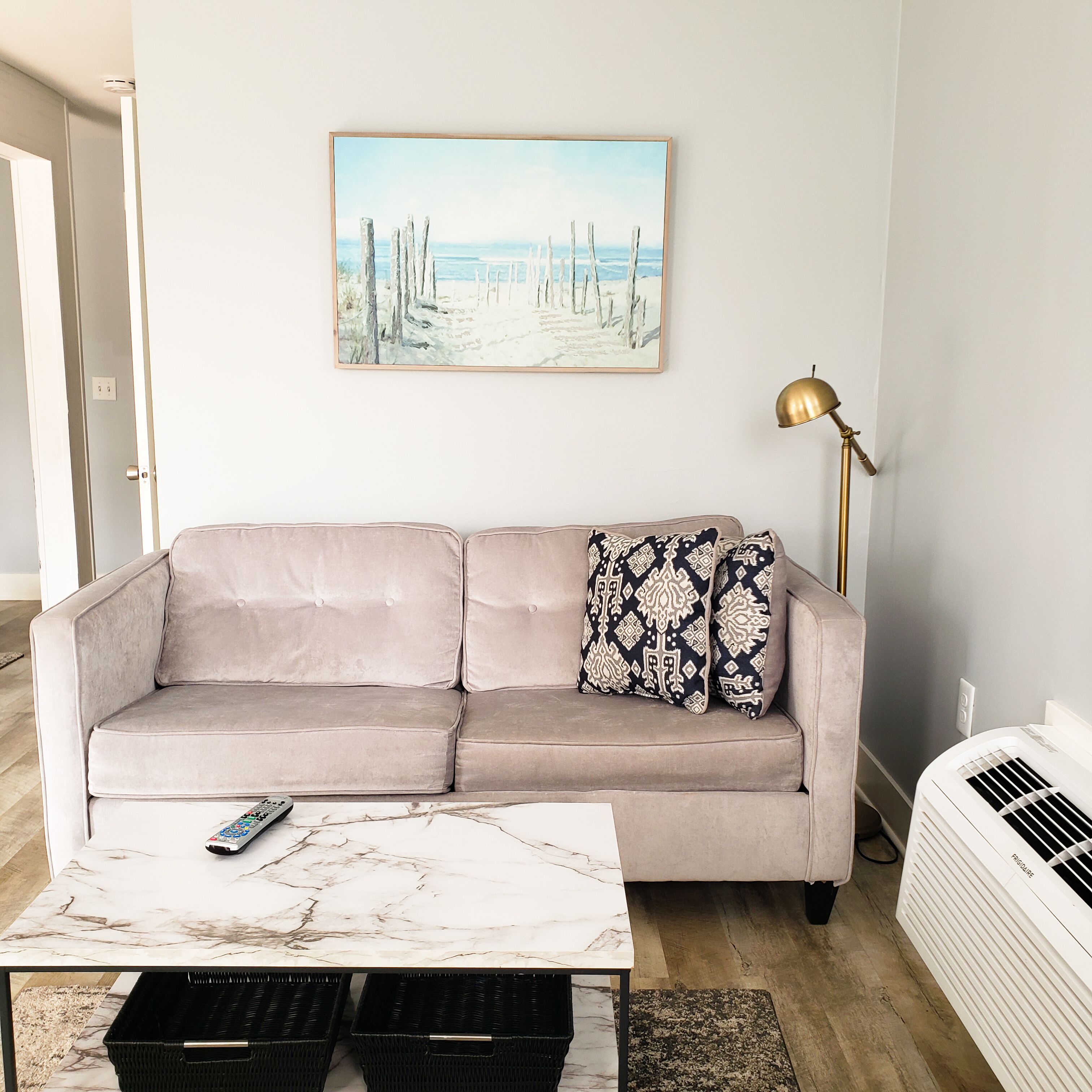 Suite Deluxe | Aire de séjour | Téléviseur à écran plat