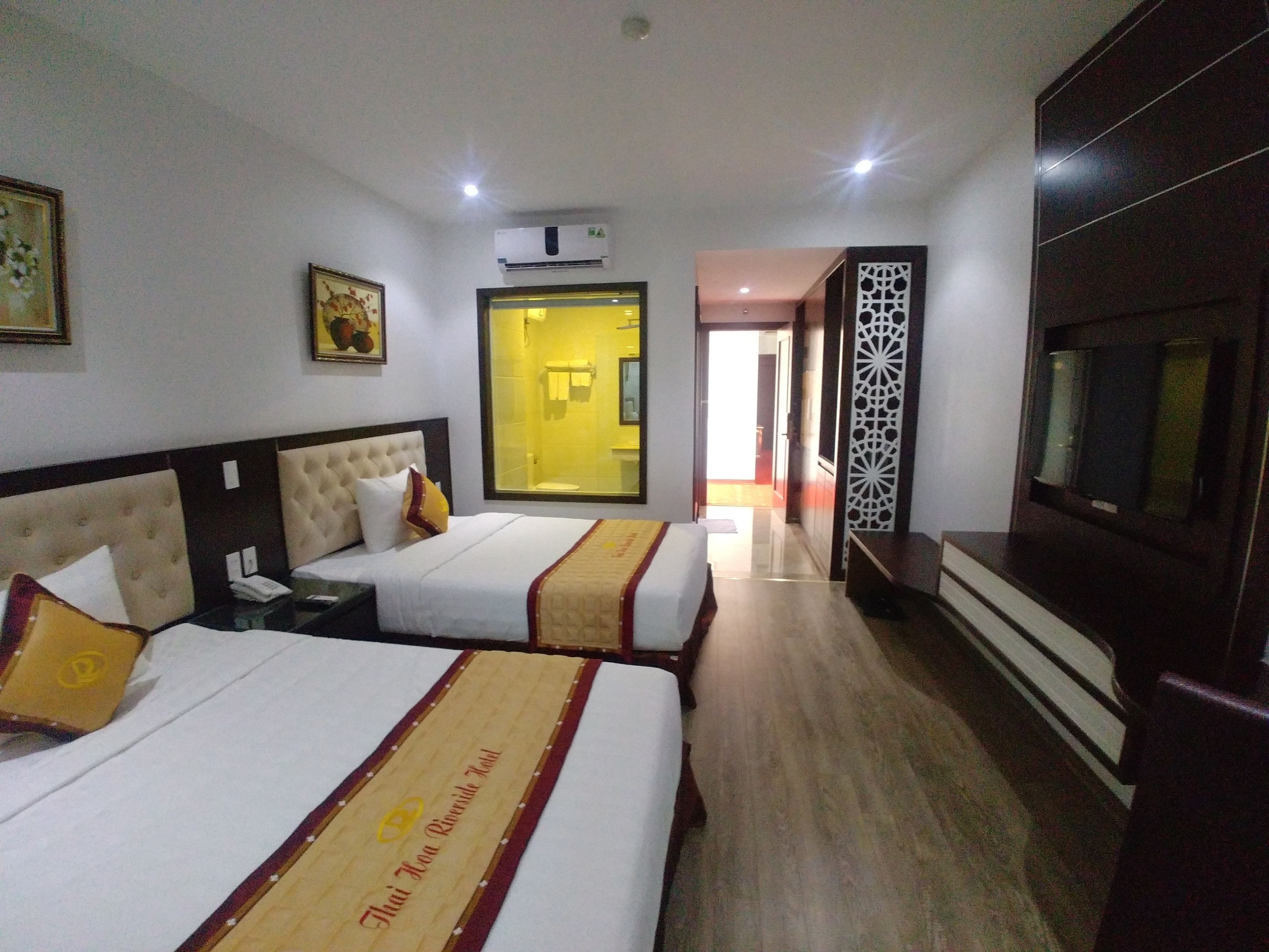 Phòng cơ bản | Minibar, bàn, truy cập Internet không dây miễn phí 