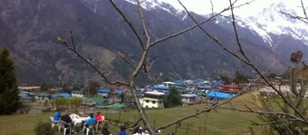 Himalaya Lodge