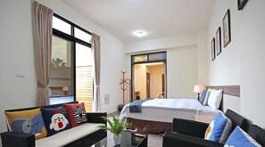 Family Room, Non Smoking, Balcony | Blackout curtains, free WiFi, bed sheets - The Deer (Yuchi)