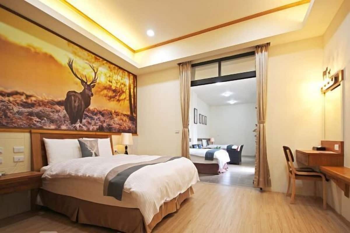 1 dormitorio, cortinas opacas, wifi gratis y ropa de cama