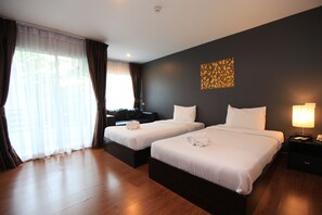 Select Comfort beds, minibar, in-room safe, desk