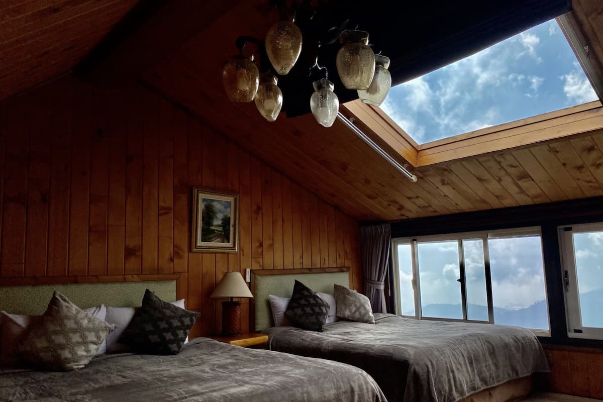 Kamar Twin Khas, pemandangan gunung | 1 kamar tidur, tirai kedap cahaya, kedap suara, dan seprai linen
