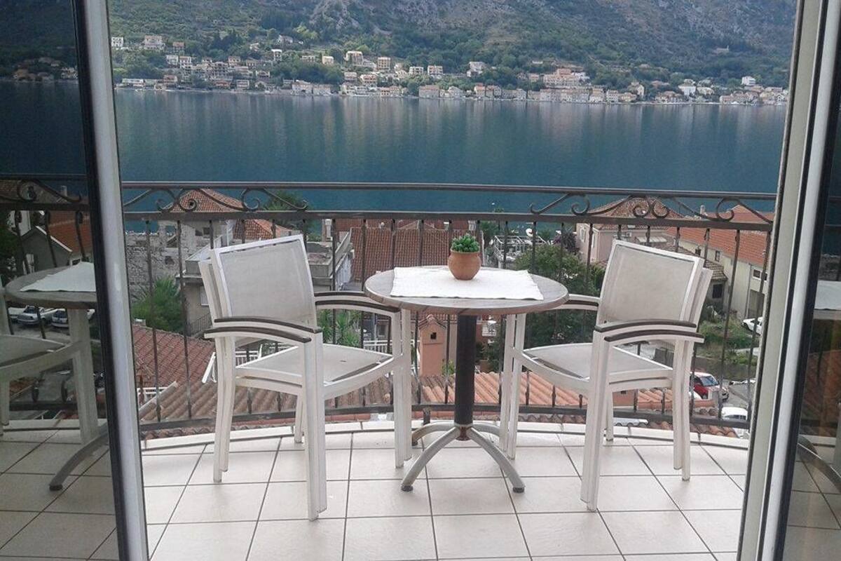 Appartement Luxe, 3 chambres | Balcon