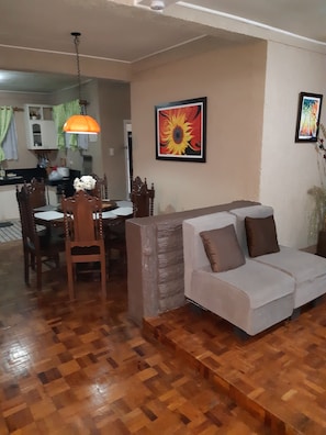 32-inch flat-screen TV with cable channels, TV - Zya Transient house (Baguio)