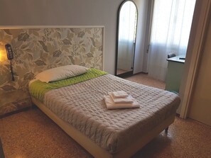 Single Room - HOTEL MORELLI (Russi)