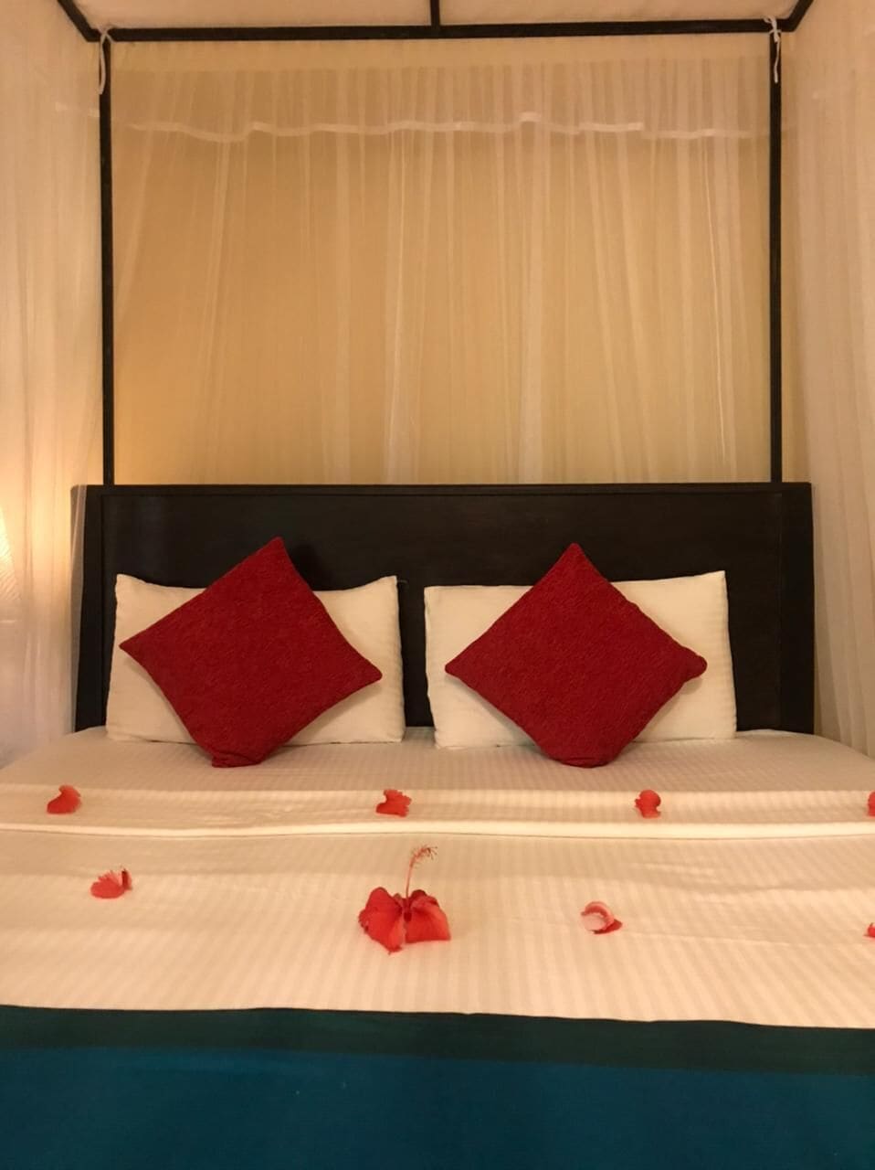 Double Room | Free WiFi, bed sheets