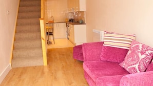 Living room - Home Away From Home (Ilford)