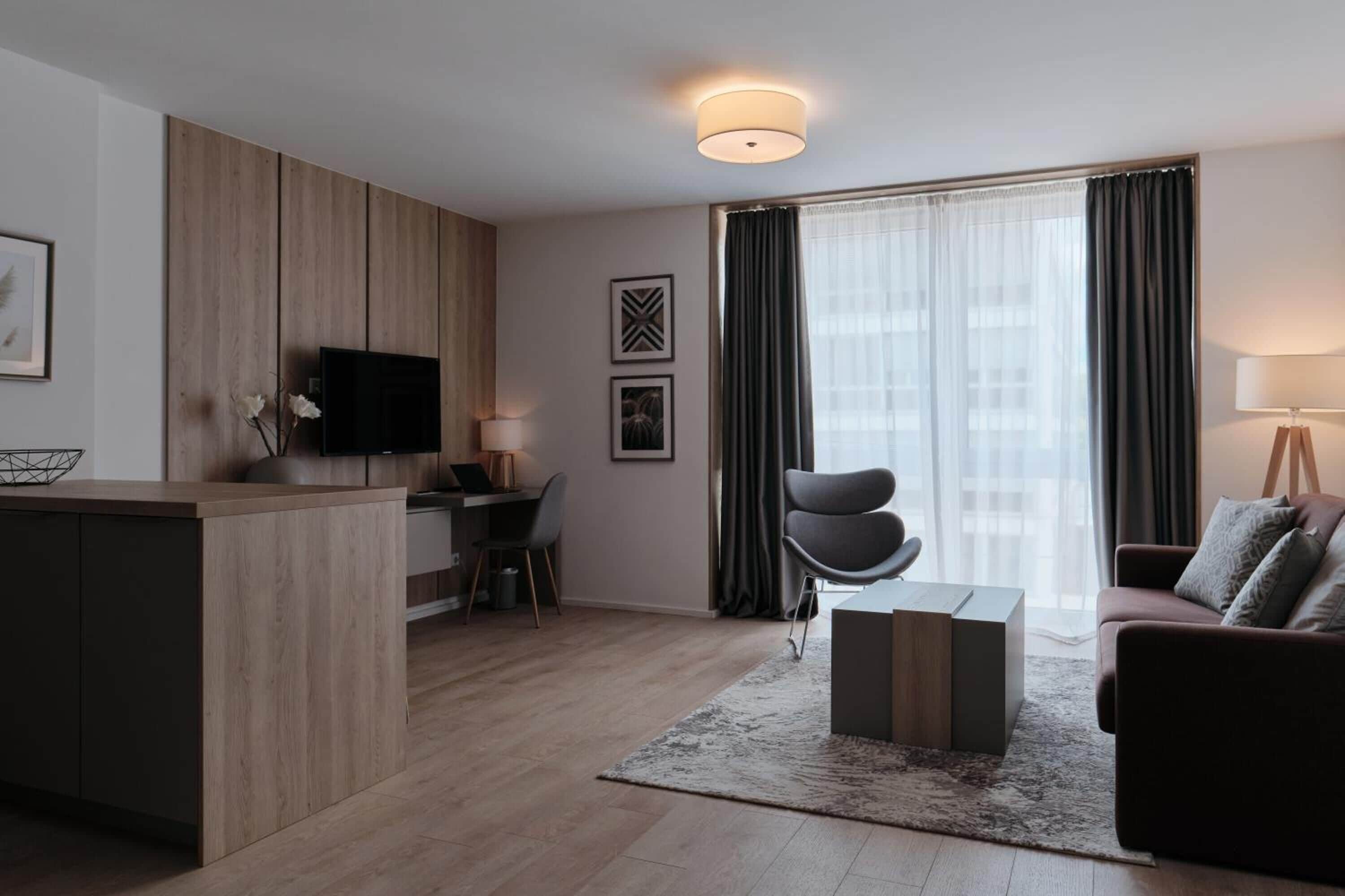 プラズマテレビ、床暖房