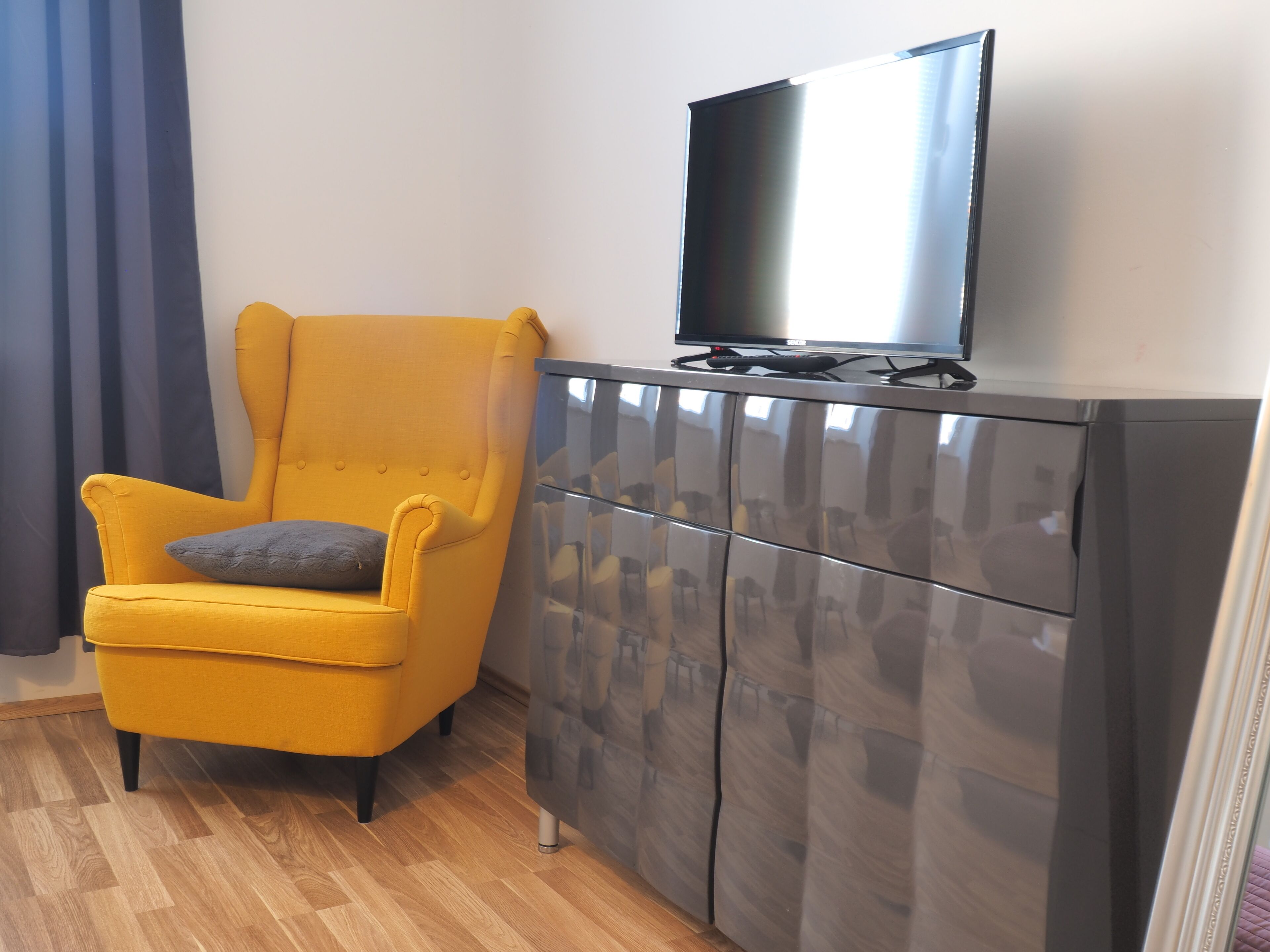 exclusive apartment (4) | 1 bedroom, iron/ironing board, free wifi, bed sheets