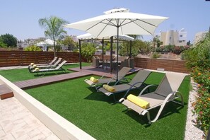 Villa | Terrace/patio - Villa Elena (Paralimni)