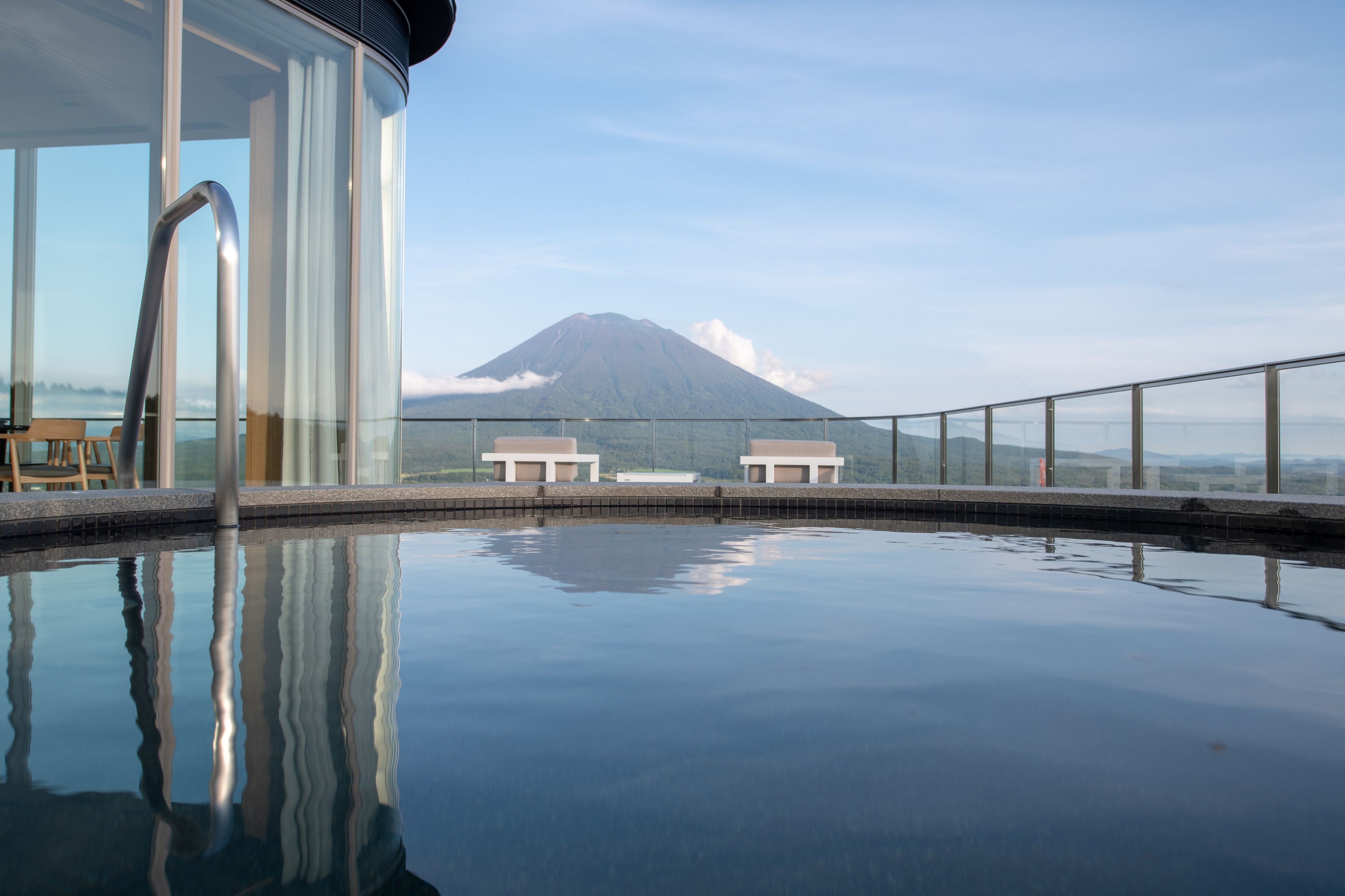 4 bedroom penthouse | terrace/patio