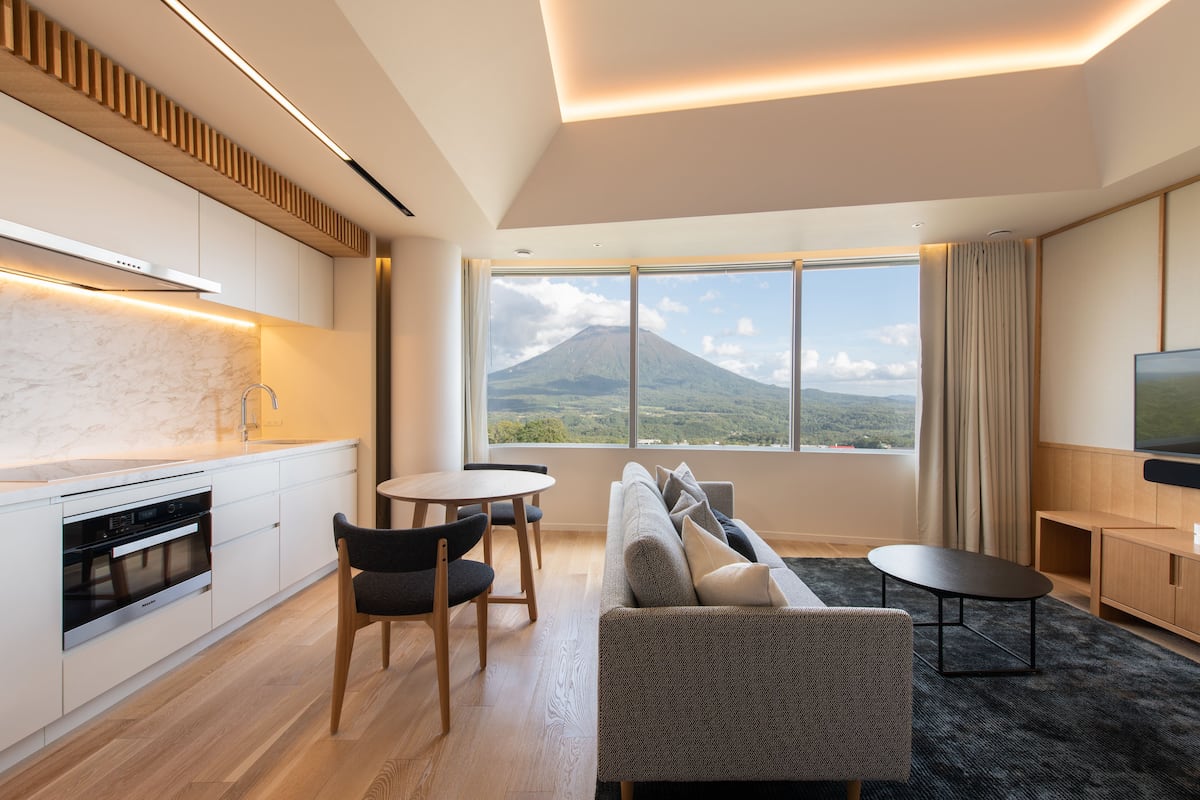 Studio Room Yotei View | Living area | LED TV