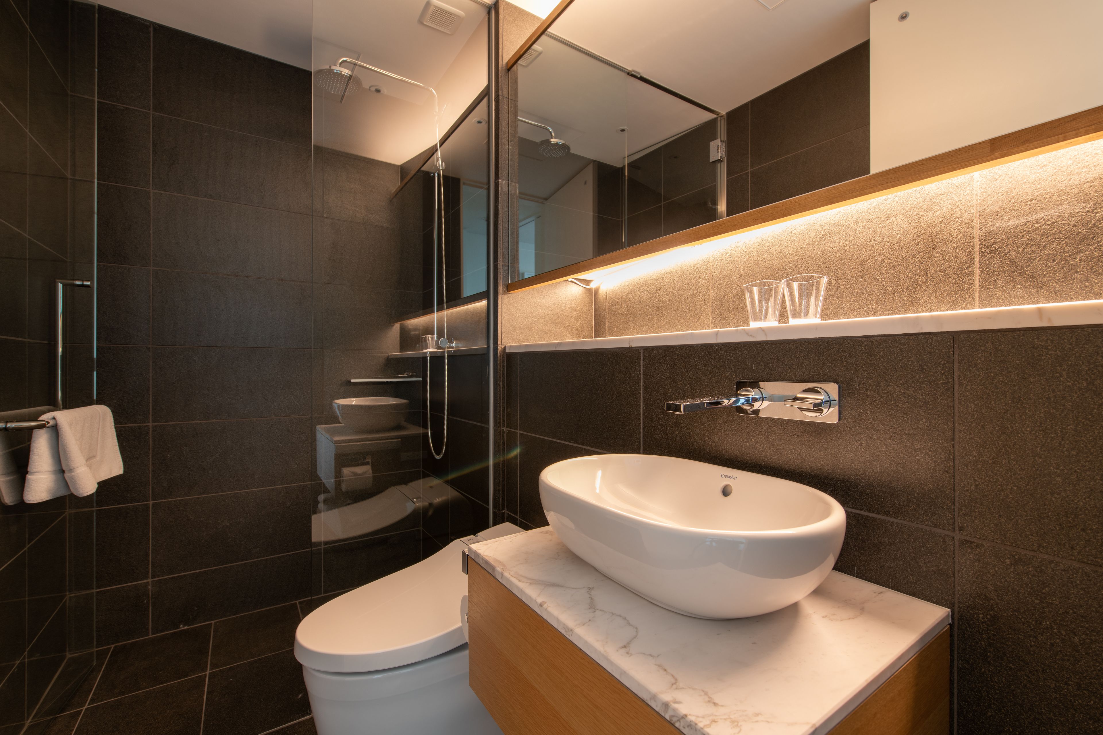 4 bedroom suite | bathroom | free toiletries, hair dryer, slippers, towels