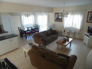 Villa | Living area