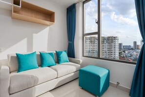 Comfort Studio, 1 Queen Bed, Ensuite, Tower | View from room