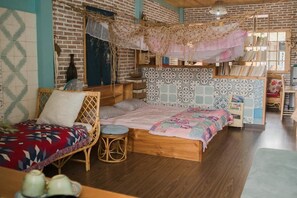 Casa de diseñador, 1 habitación, con acceso para personas discapacitadas, vista al río | Servicio a la habitación