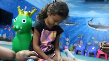 Área de juegos infantiles bajo techo