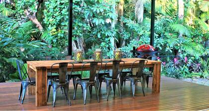 Atoll Close Port Douglas Holiday House