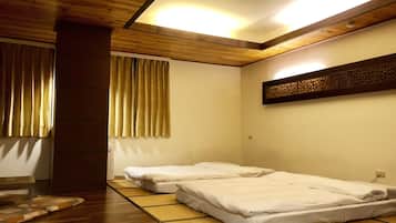 Standard Quadruple Room | 1 bedroom, blackout drapes, free WiFi, bed sheets
