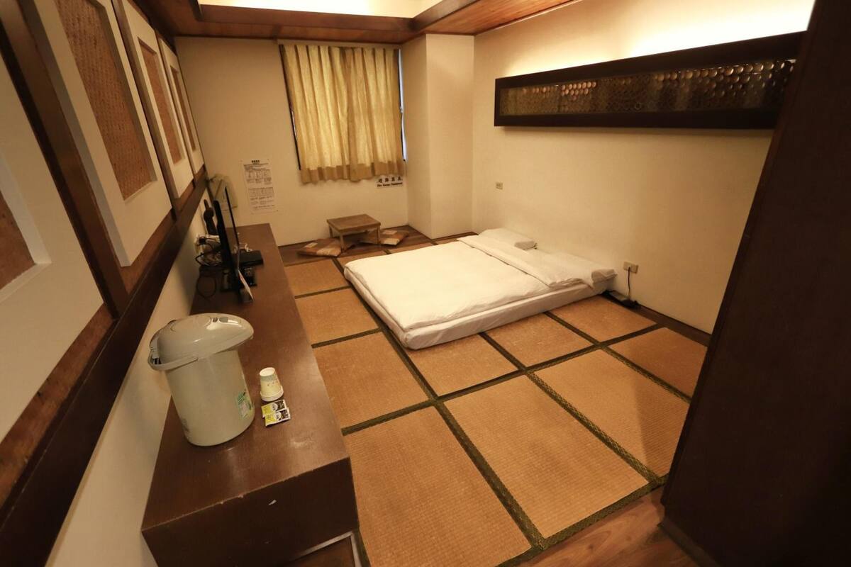 标准双人房 | 1 多间卧室、遮光窗帘、免费 WiFi、床单