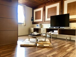 高級四人房 | 1 間臥室、遮光布/窗簾、免費無線上網、床單