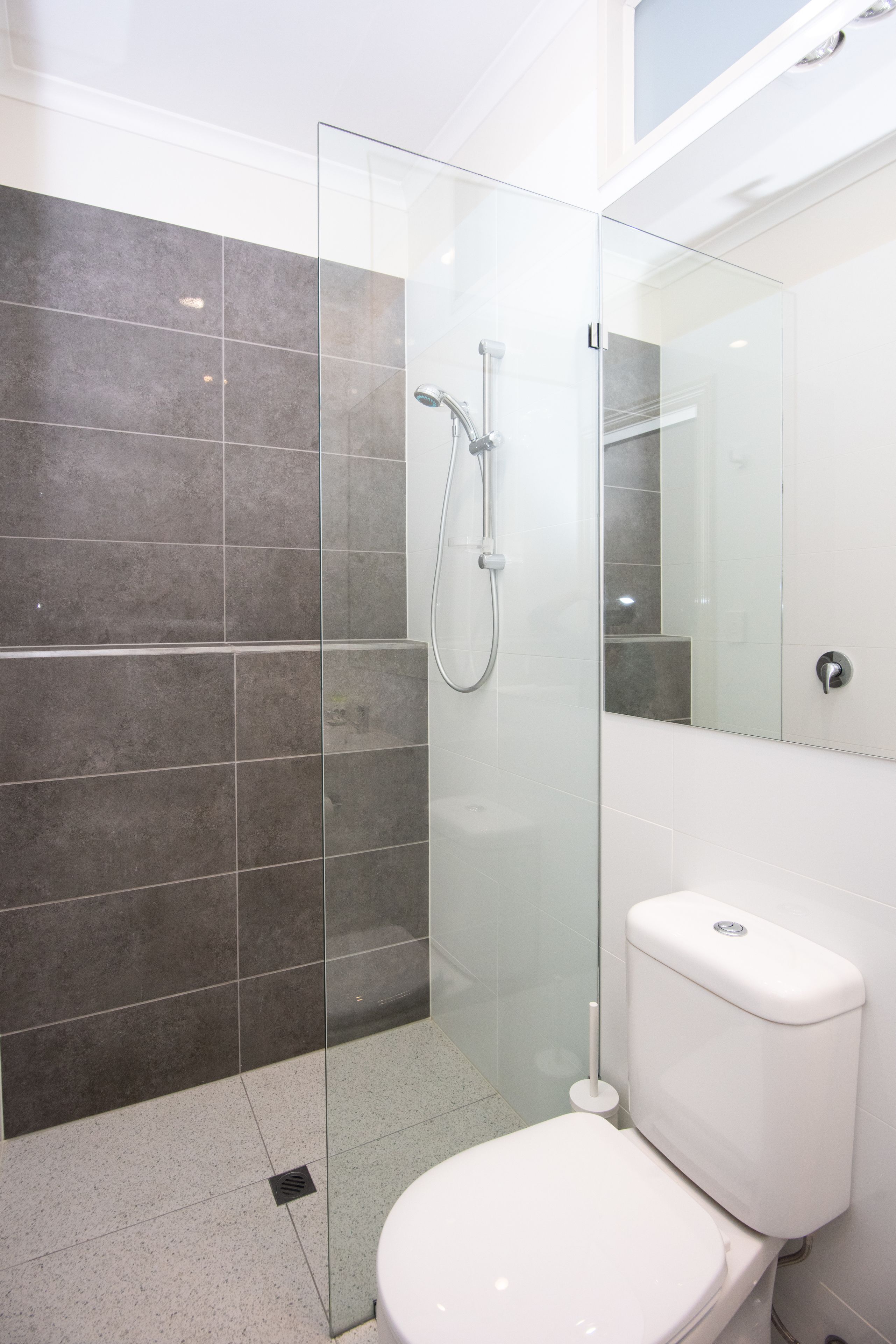standard room, ensuite | bathroom shower