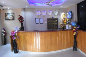 Check-in-/Check-out-Schalter