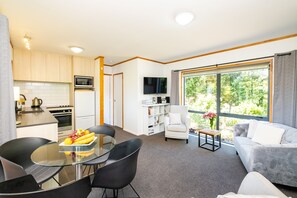 Cottage Standard, 2 camere da letto, non fumatori, cucina (Magnolia Cottage) | Pasti in camera