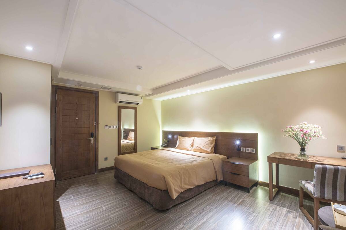 Standard Double Room | Minibar, desk, blackout curtains, free WiFi