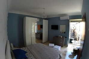 公寓, 2 间卧室 | 1 多间卧室、办公桌、隔音、熨斗/熨衣板