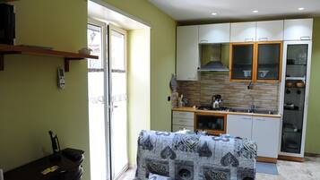 Apartment, 2 Schlafzimmer | Eigene Küche | Kühlschrank, Mikrowelle, Herdplatte, Espressomaschine
