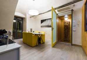 Apartment, 1 Bedroom | Private kitchen