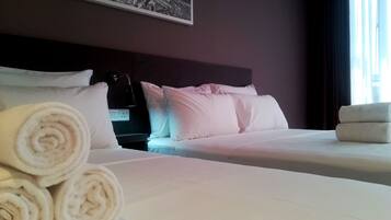 Premium bedding, desk, iron/ironing board, free WiFi