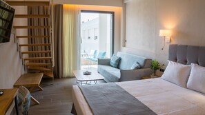 Superior Suite | Private kitchen