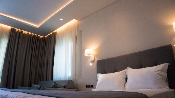 Deluxe Room, Garden View | In-room safe, desk, blackout drapes, soundproofing - Costa Domus Blue Luxury Apartments (Sithonia)
