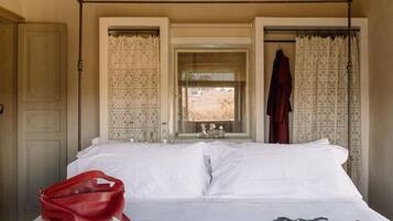 Luxury Villa, Vineyard View