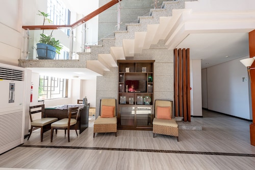 Capital O 176 Bliss Hotel