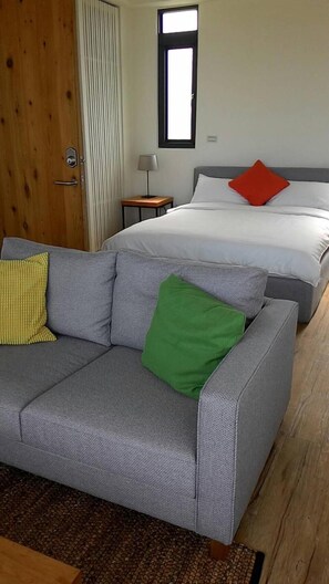 書桌、遮光布/窗簾、免費無線上網