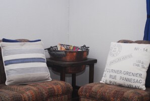 Lobby lounge - Hostal Puente Deva (Camaleno)