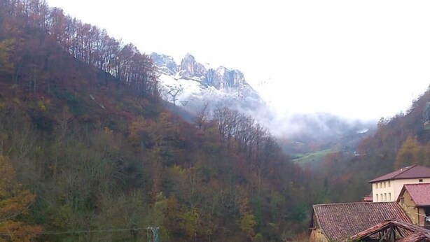 Property grounds - Hostal Puente Deva (Camaleno)