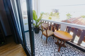 Deluxe-Vierbettzimmer, 2 Queen-Betten, Balkon, Stadtblick | Ausblick vom Zimmer