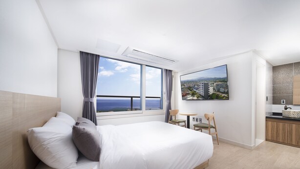 Family Room | Soundproofing, WiFi (free) - Hotel ED (Seogwipo)