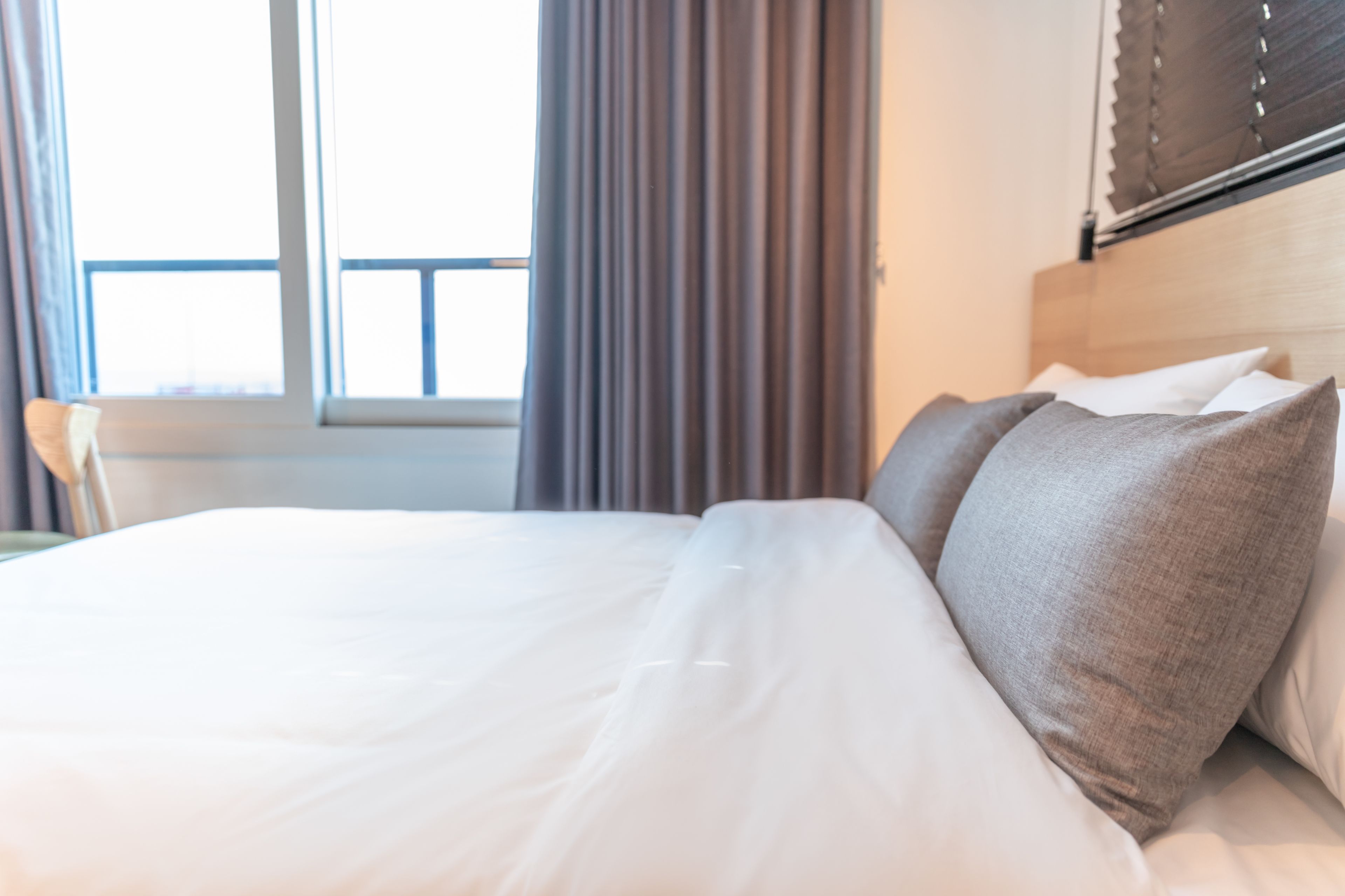 ocean deluxe | soundproofing, free wifi