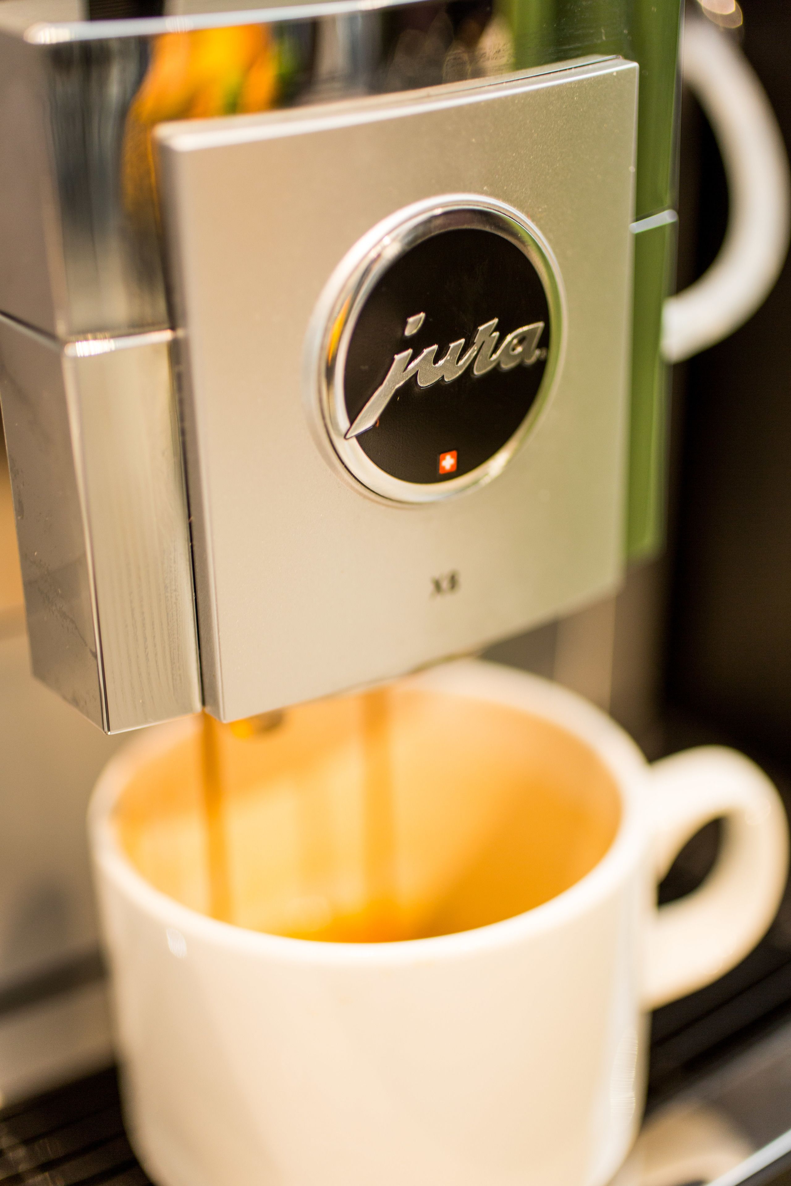 free daily full breakfast