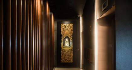 Soravit on Granville