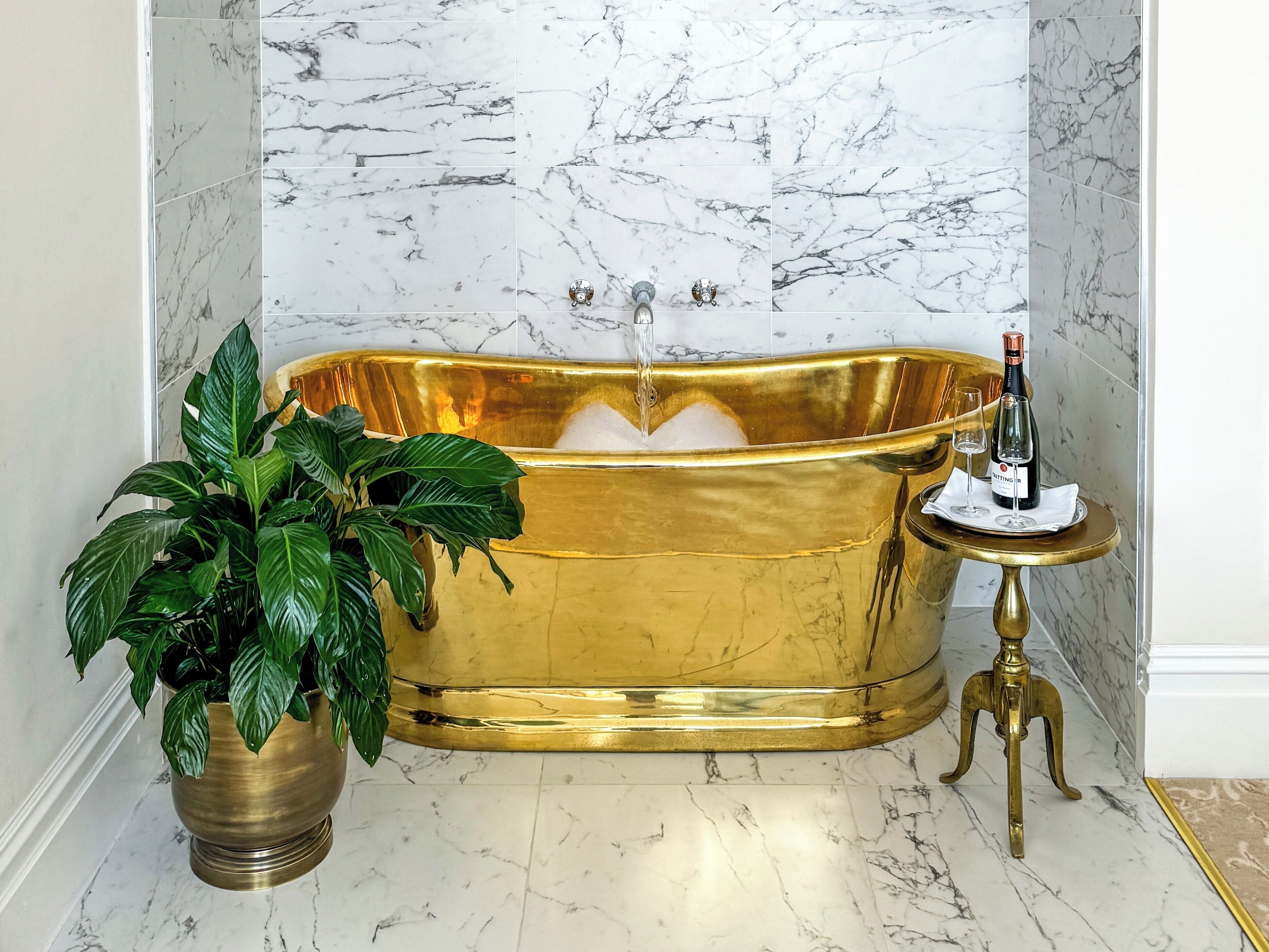 suite, ensuite (luxury suite ) | bathroom | separate bathtub and shower, deep-soaking bathtub, rainfall showerhead