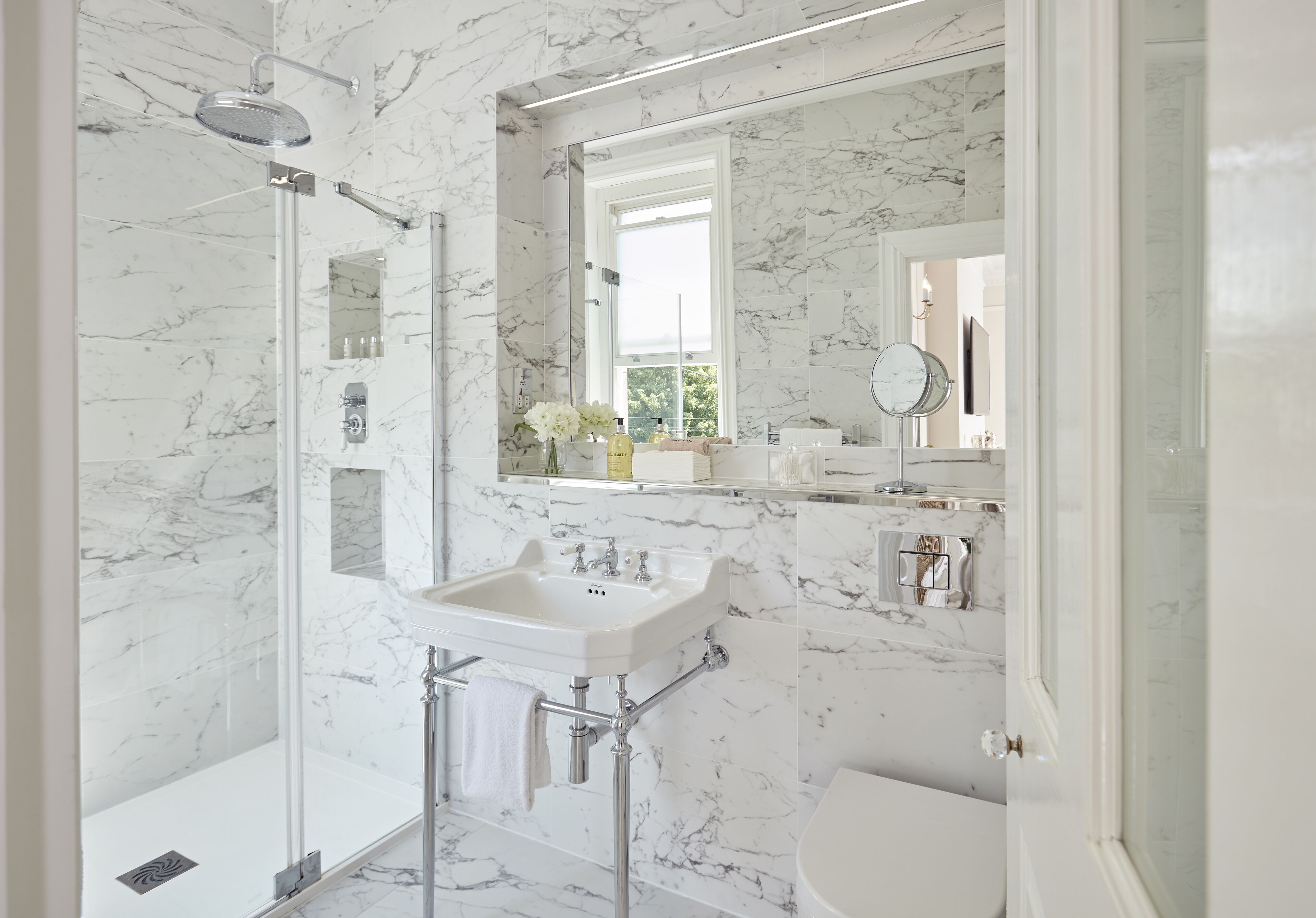 suite, ensuite (luxury suite ) | bathroom | separate bathtub and shower, deep-soaking bathtub, rainfall showerhead