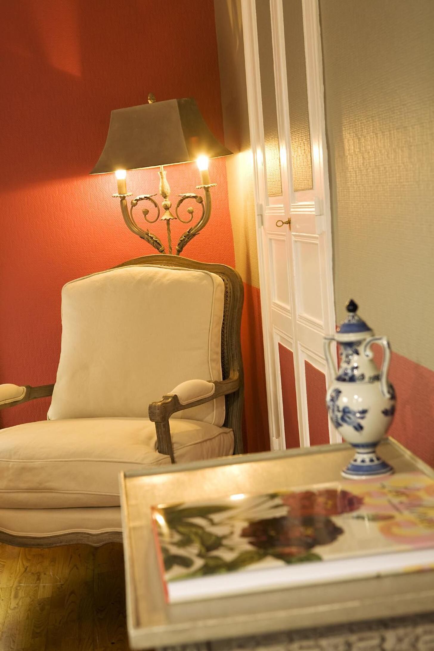 superior double room | in-room safe, individually decorated, individually furnished, desk