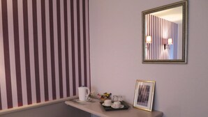 Basic Double Room Single Use, 1 Bedroom - Golf Hotel Mergelhof (Plombieres)
